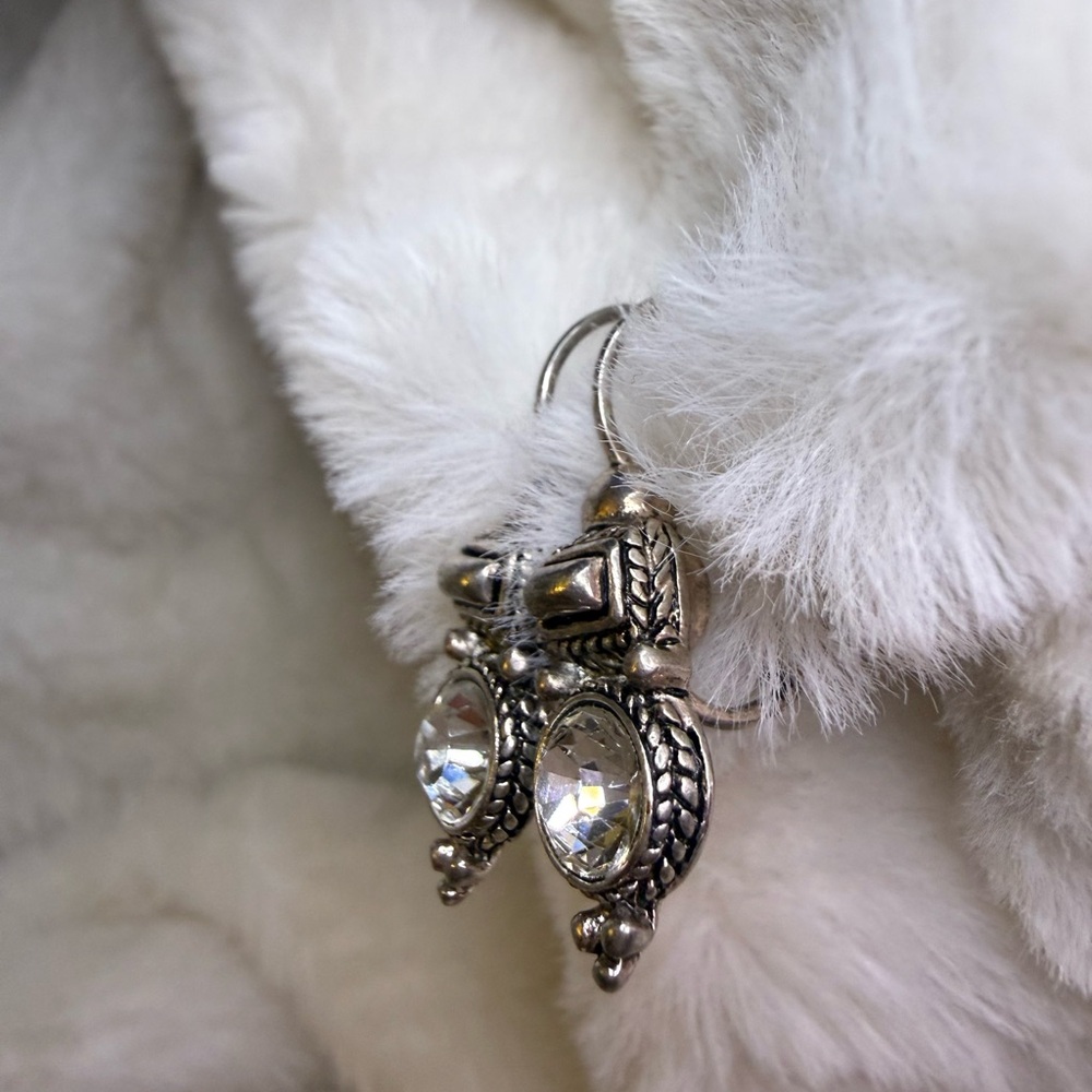 Unique Vintage Silver Crystal or CZ Drop Earrings - Picture 5 of 10